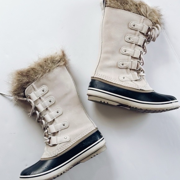 Sorel Joan of Arctic Waterproof Boots Fawn/Omega Taupe 1 - Picture 7 of 16